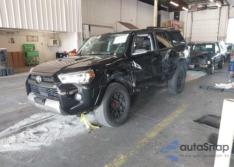 2023 Toyota 4Runner Trd Off Road Premium из США, поврежденный, VIN JTERU5JR6P6104548